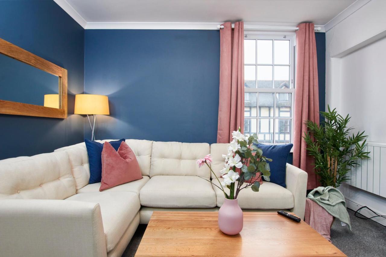 Stunning Two Bedroom Apartment By Purestay Short Lets & Serviced Accommodation Warwickshire With Parking Stratford-upon-Avon Ngoại thất bức ảnh
