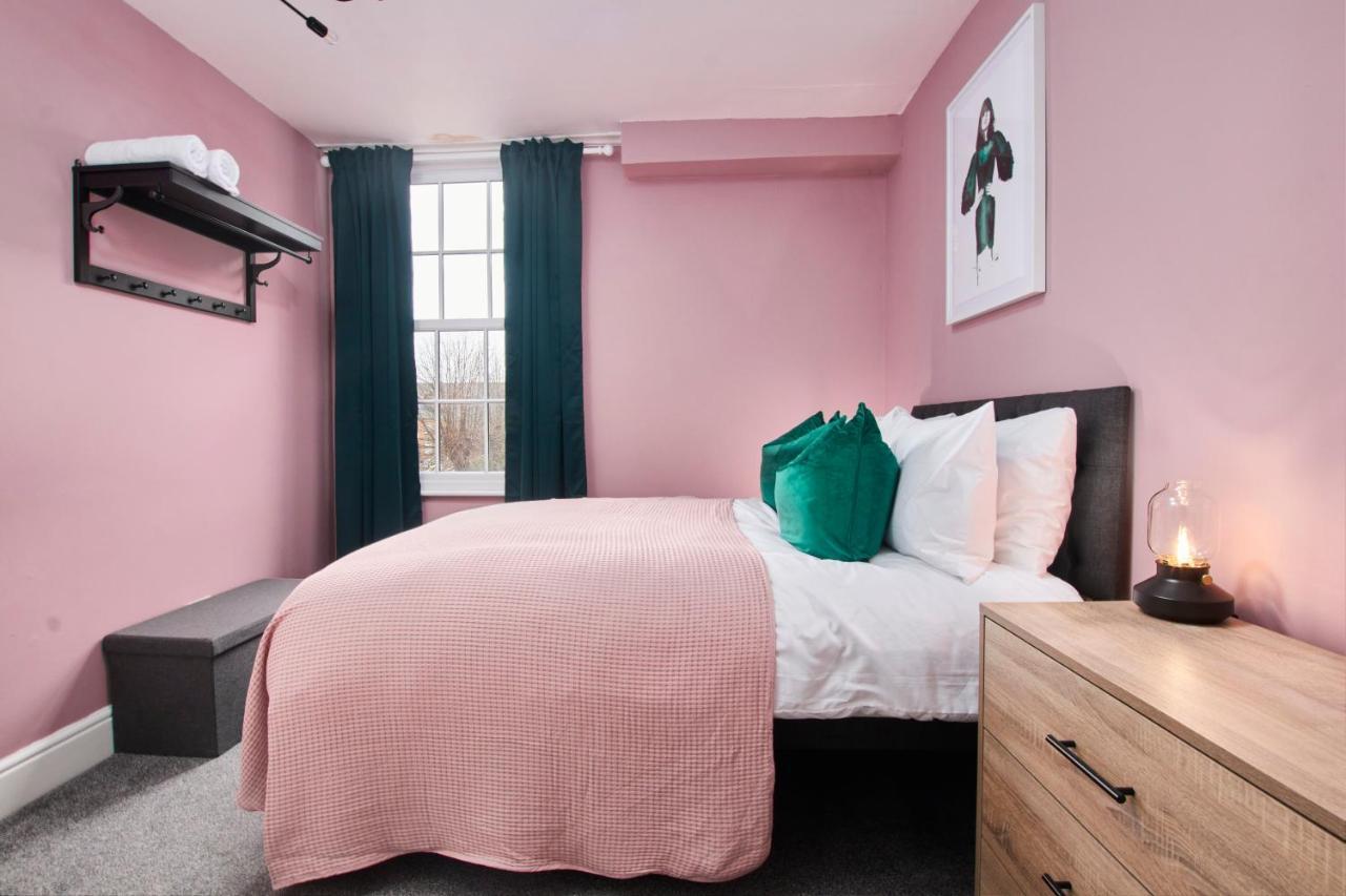 Stunning Two Bedroom Apartment By Purestay Short Lets & Serviced Accommodation Warwickshire With Parking Stratford-upon-Avon Ngoại thất bức ảnh